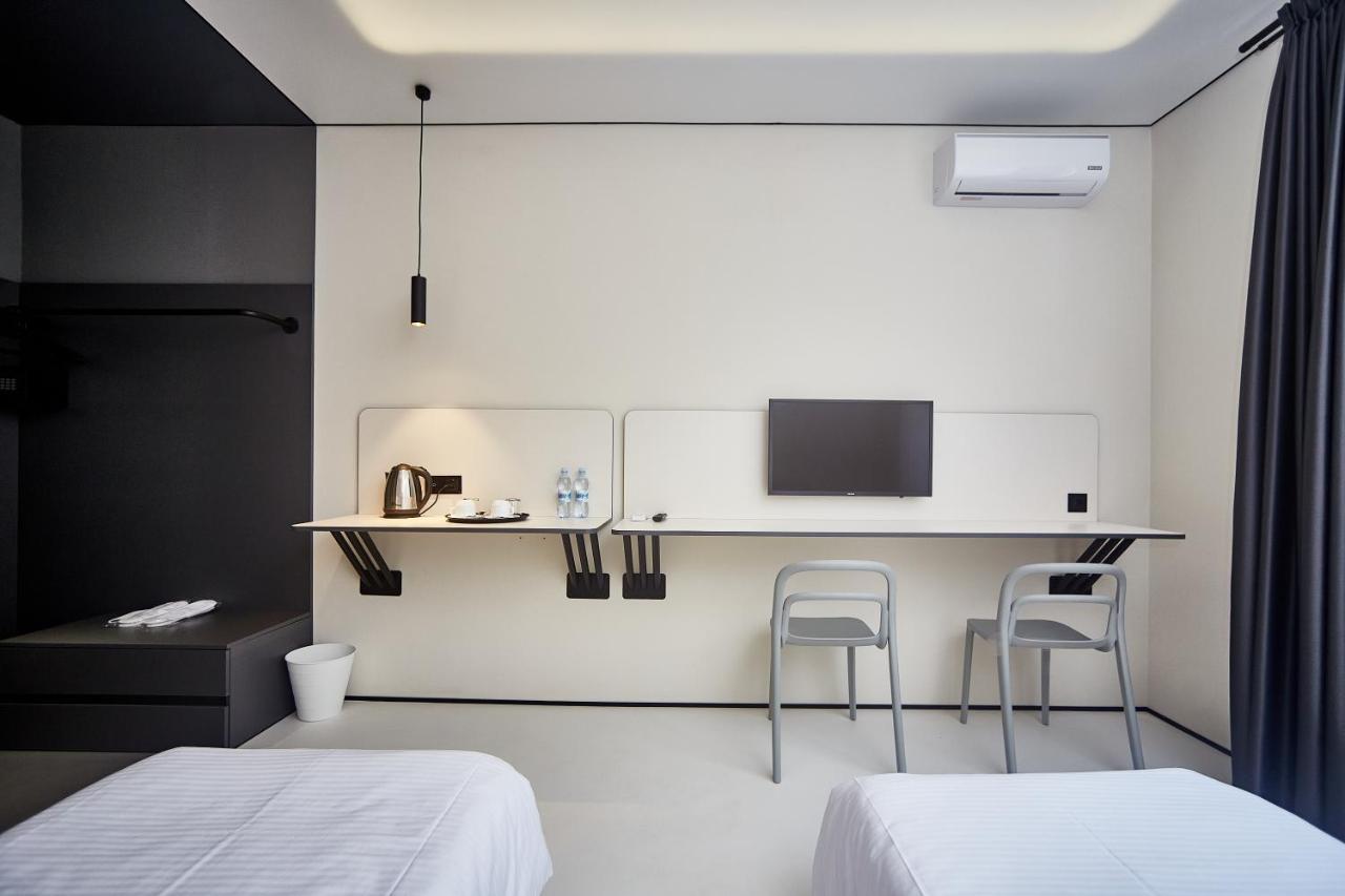Ultramarinn Hotel Odessa Esterno foto