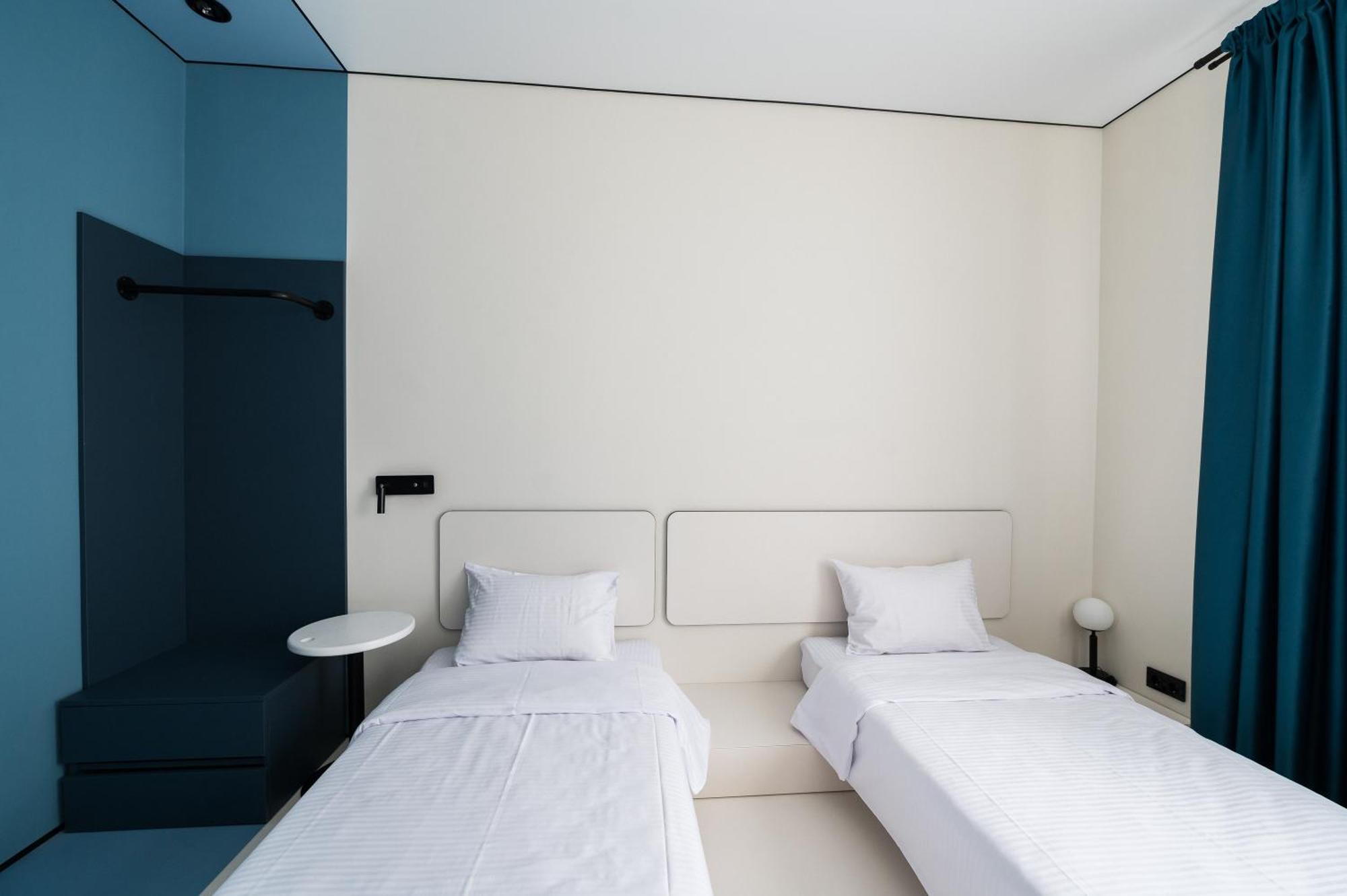 Ultramarinn Hotel Odessa Esterno foto