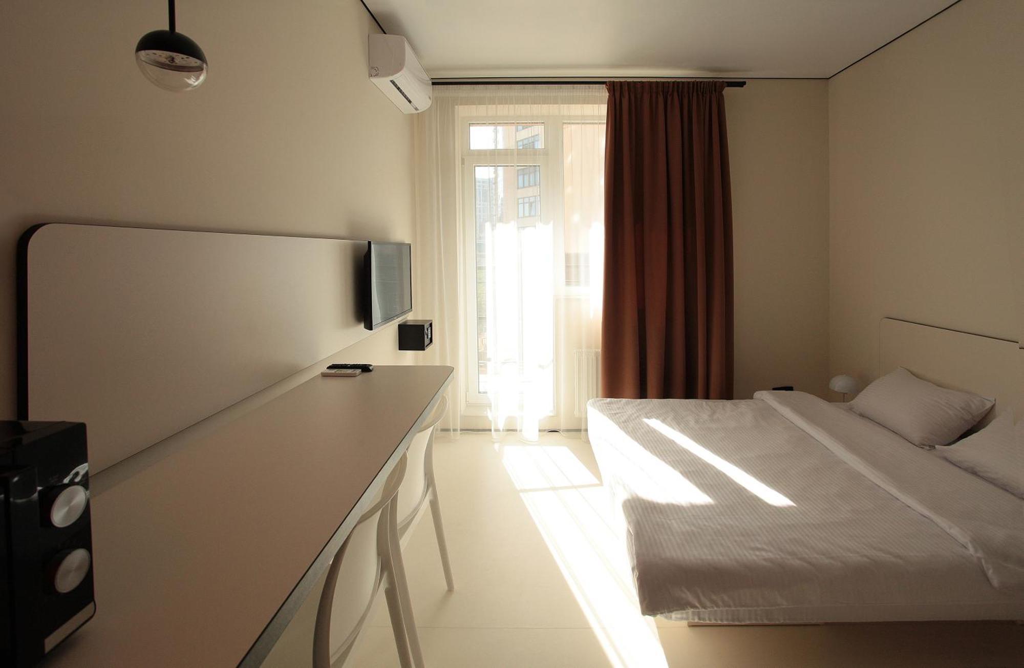 Ultramarinn Hotel Odessa Esterno foto